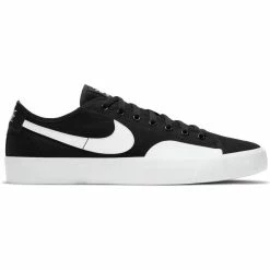Nike SB Blazer Court - Black/White/Gum