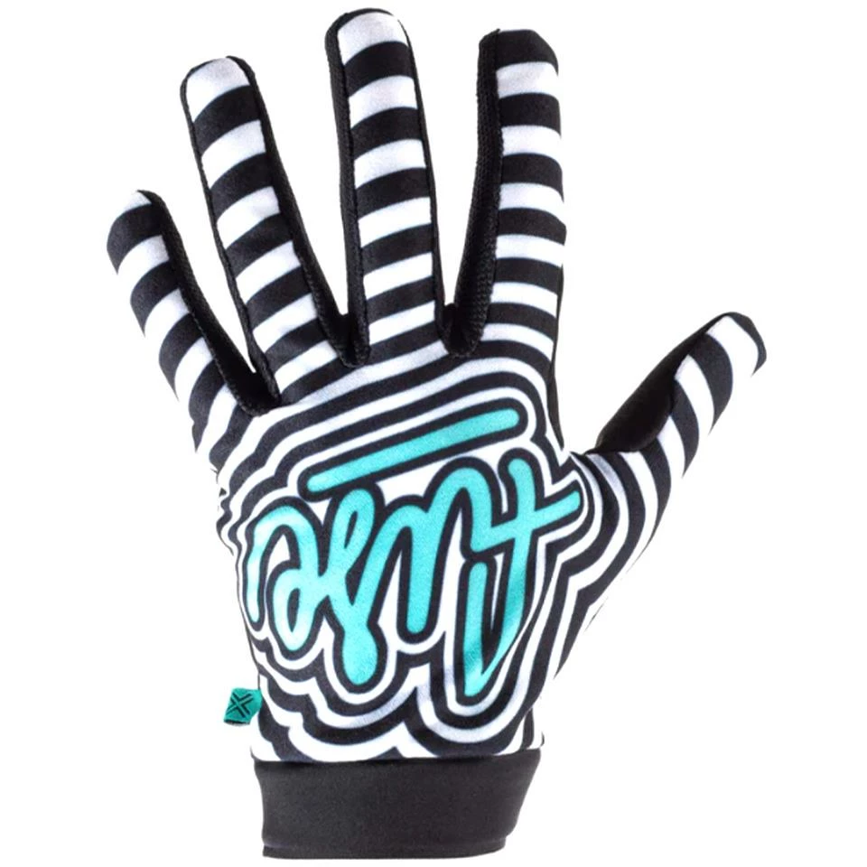 Fuse Omega Sonar Glove - Black/White 3 Fuse Omega Sonar Glove - Black/White