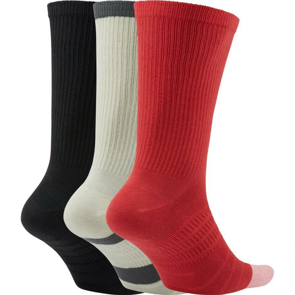 Nike SB Everyday Max Lightweight Skate Crew Socks (3 Pack) - Multicolour/ Large 3 Nike SB Everyday Max Lightweight Skate Crew Socks (3 Pack) - Multicolour/ Large