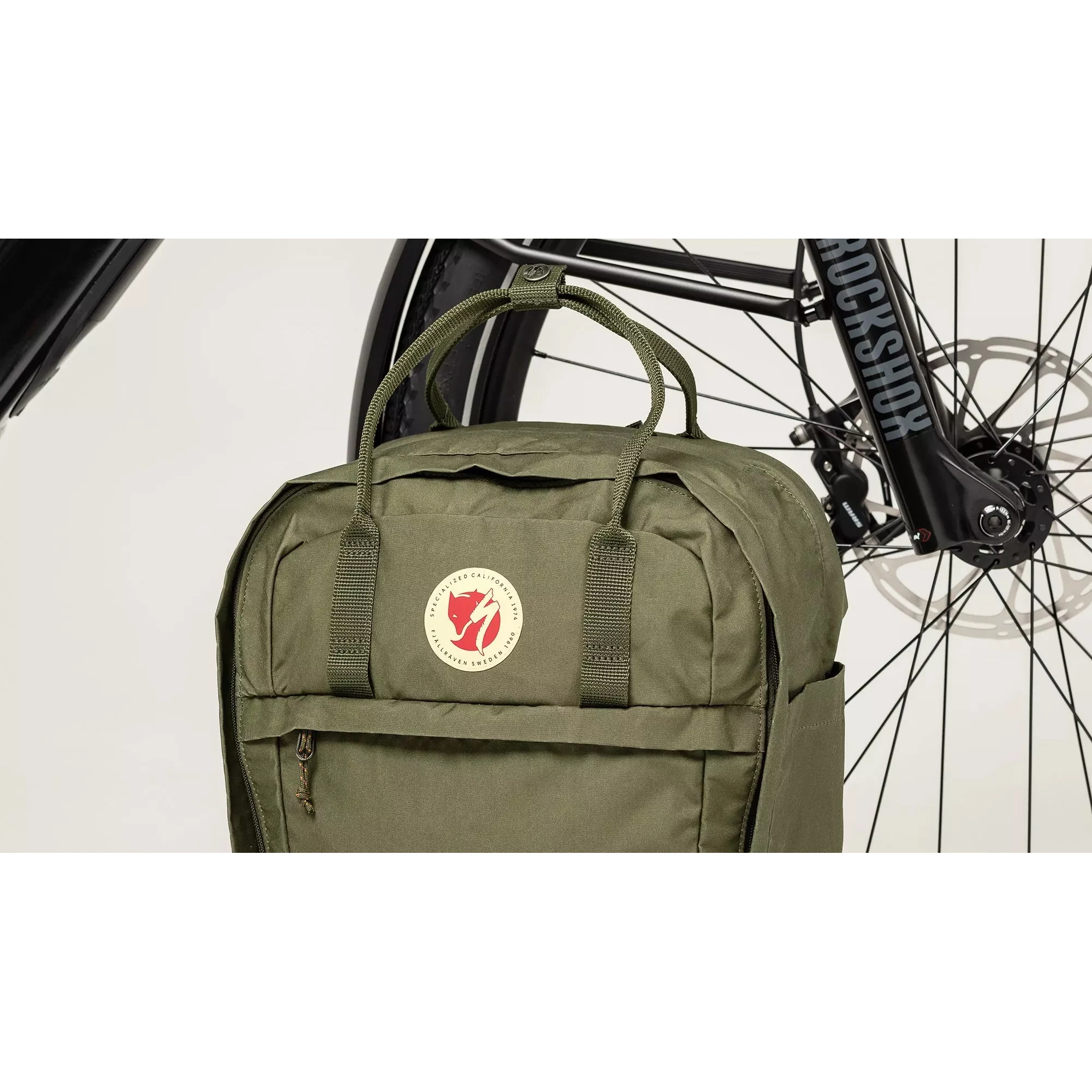 2022 Specialized/Fjllrven Cave Pack In Green 3 2022 Specialized/Fjllrven Cave Pack In Green
