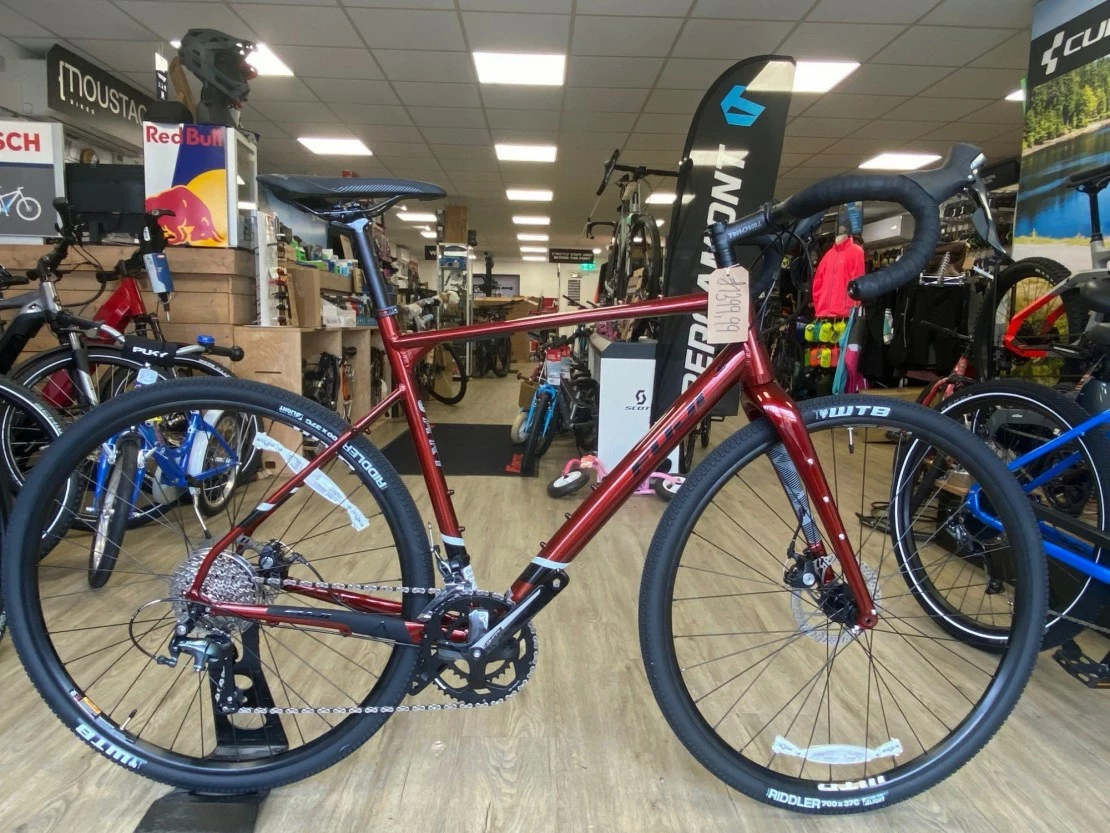 FUJI Jari 2.1 2021 Road Bike 3 FUJI Jari 2.1 2021 Road Bike