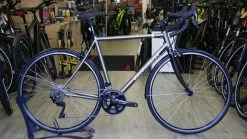 Van Nicholas Yukon Shimano 105 2x11spd 2022 Touring Bike